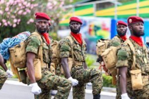 Le défilé militaire... 